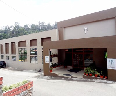 Raahat Inn